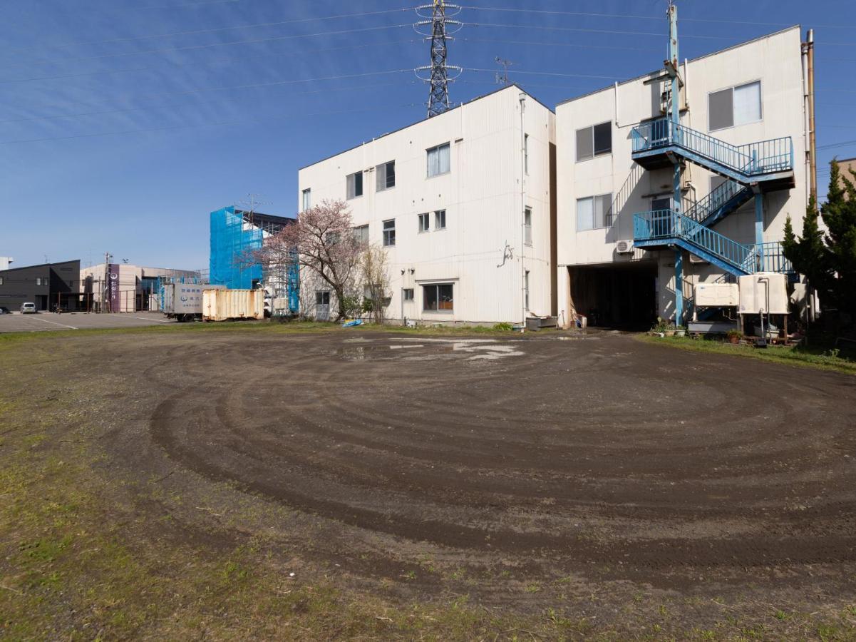 Tabist Business Hotel Chitose Kashiwazaki Esterno foto